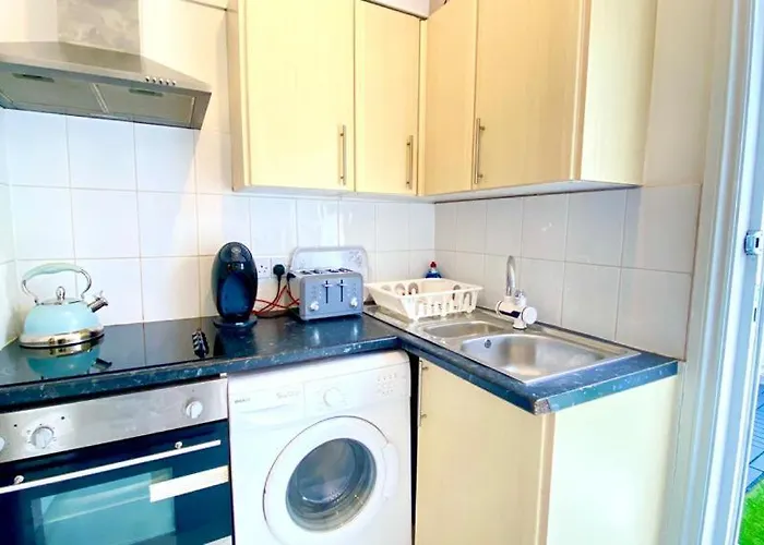 Modern And Cosy Studio Flat